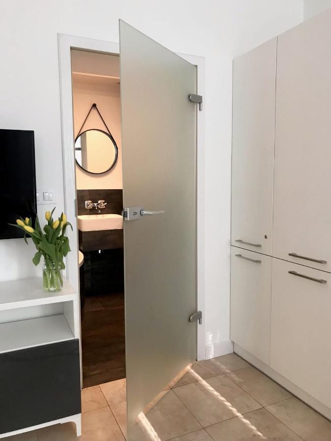 Klimatyczny Apartament Pod Ratuszem -Ul. Slaska 2 Częstochowa Exterior foto