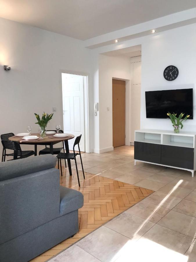 Klimatyczny Apartament Pod Ratuszem -Ul. Slaska 2 Częstochowa Exterior foto